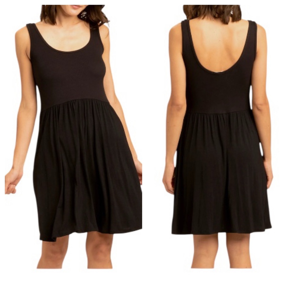 Zenana Outfitters  Sleeveless Black Midi Dress